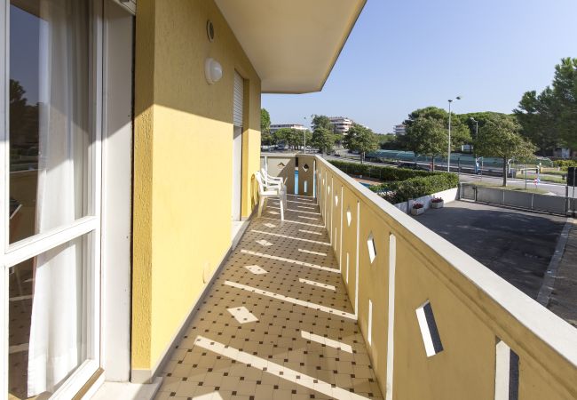 Appartamento a Porto Santa Margherita - LA ZATTERA - Apt su un piano +balcone e 2 camere Appartamento a Porto Santa Margherita - LA ZATTERA - Apt su un piano +balcone e 2 camere