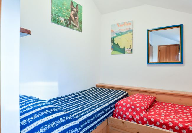 Appartamento a Porto Santa Margherita - BISSONA - Villetta su quattro piani+balcone e 3 camere Appartamento a Porto Santa Margherita - BISSONA - Villetta su quattro piani+balcone e 3 camere