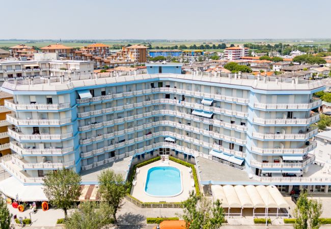  a Porto Santa Margherita - LIVENZA - Apt. su un piano con balcone e 1 camera
