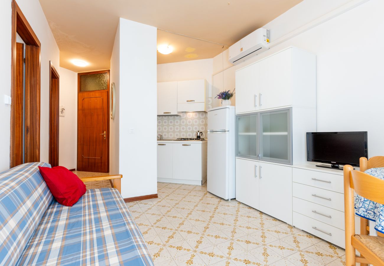 Appartamento a Porto Santa Margherita - LIVENZA - Apt. su un piano con balcone e 1 camera Appartamento a Porto Santa Margherita - LIVENZA - Apt. su un piano con balcone e 1 camera