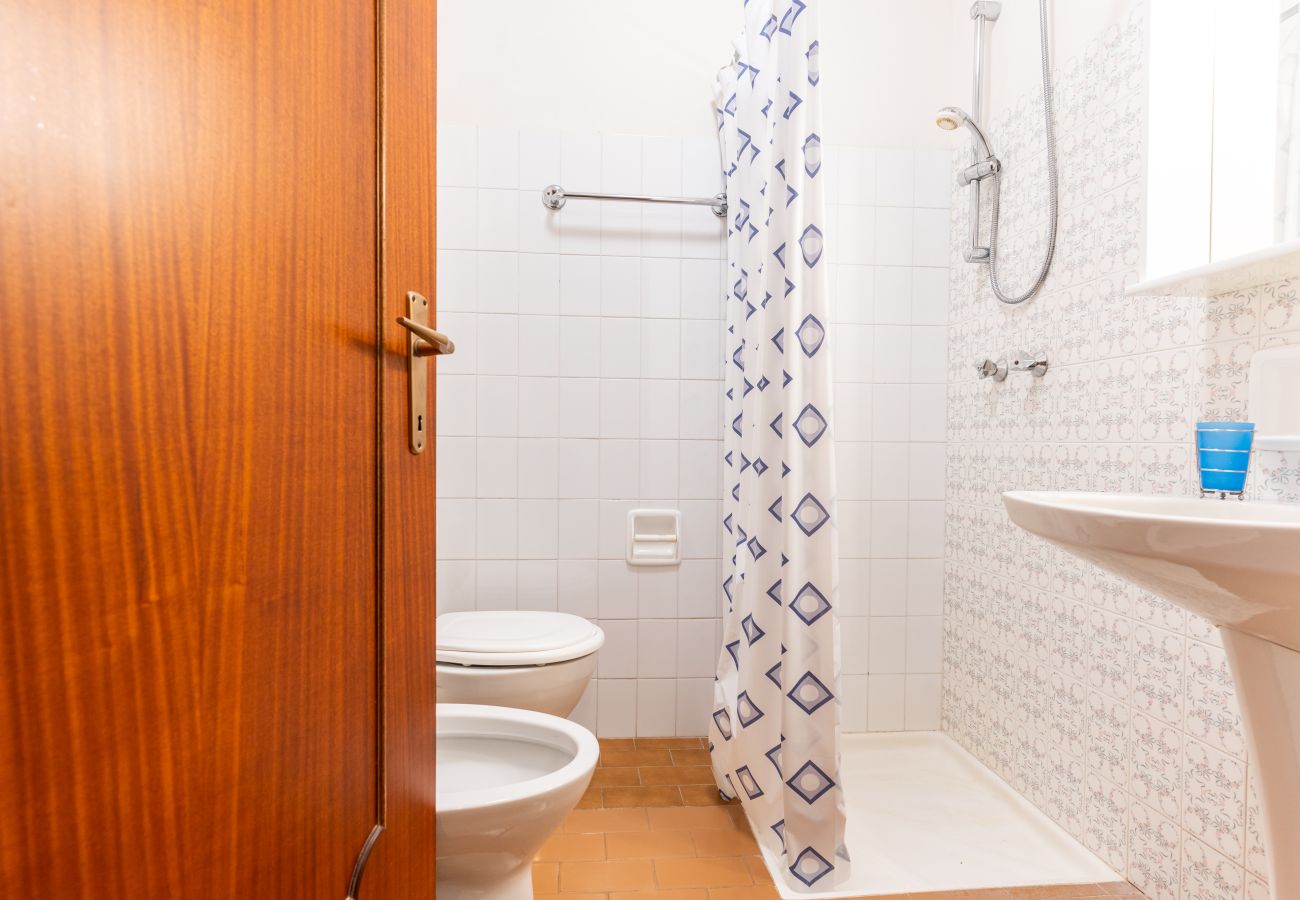 Appartamento a Porto Santa Margherita - LIVENZA - Apt. su un piano con balcone e 1 camera Appartamento a Porto Santa Margherita - LIVENZA - Apt. su un piano con balcone e 1 camera