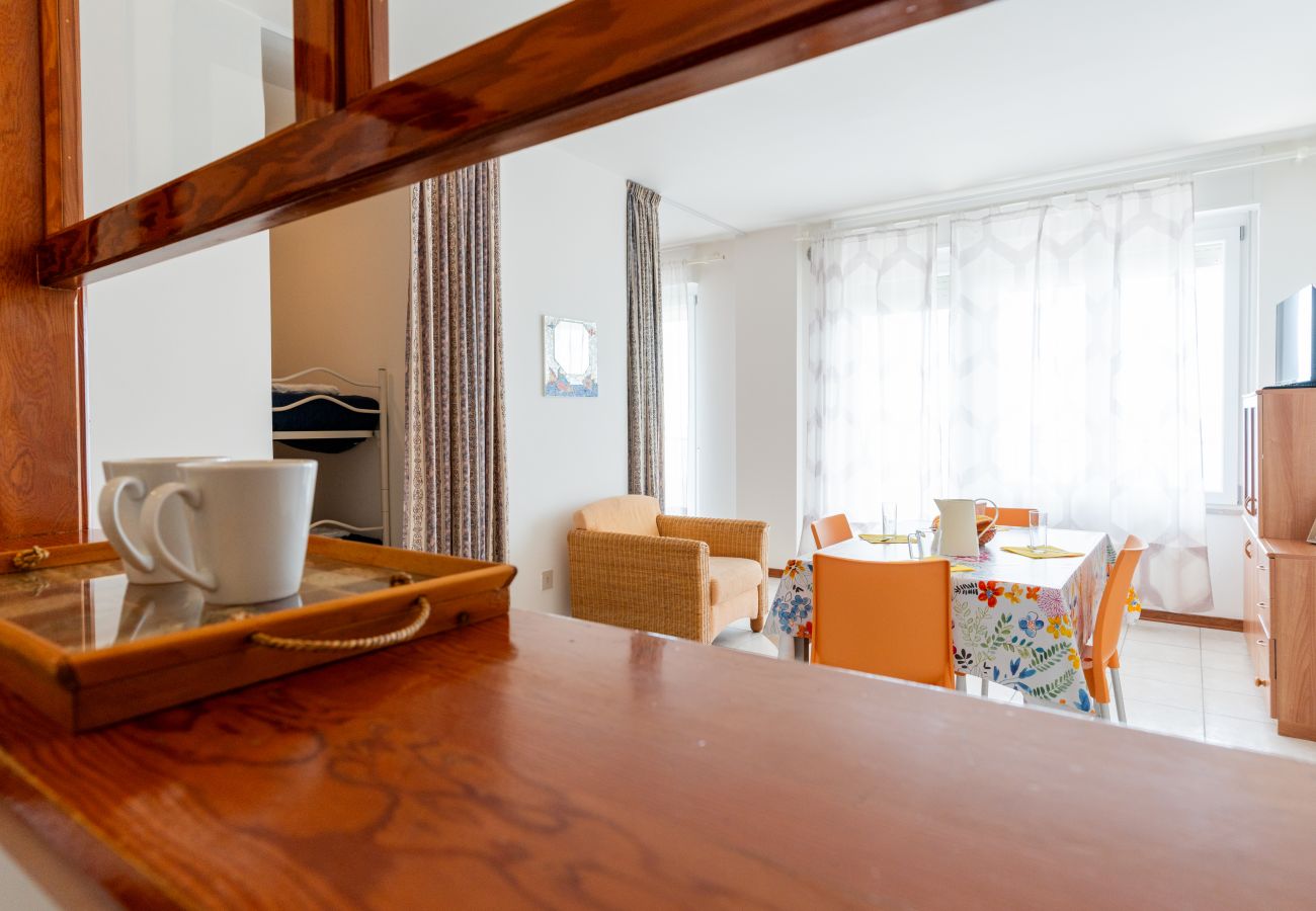 Appartamento a Porto Santa Margherita - MIRAMARE 4 - Apt. su un piano con balcone e 1 camera Appartamento a Porto Santa Margherita - MIRAMARE 4 - Apt. su un piano con balcone e 1 camera