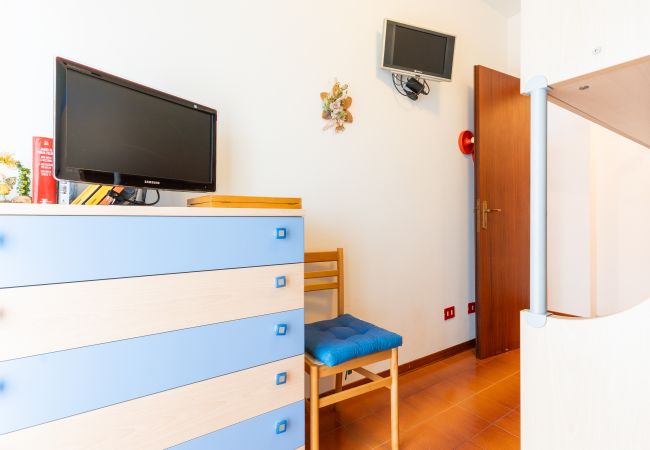 Appartamento a Porto Santa Margherita - SOGGIORNO ADRIATICO - Apt. su un piano + balcone e 2 camere Appartamento a Porto Santa Margherita - SOGGIORNO ADRIATICO - Apt. su un piano + balcone e 2 camere