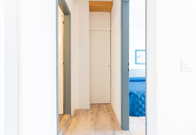 Appartamento a Porto Santa Margherita - HOLIDAY - Apt. su un piano (rinnovato) + balcone e 1 camera Appartamento a Porto Santa Margherita - HOLIDAY - Apt. su un piano (rinnovato) + balcone e 1 camera