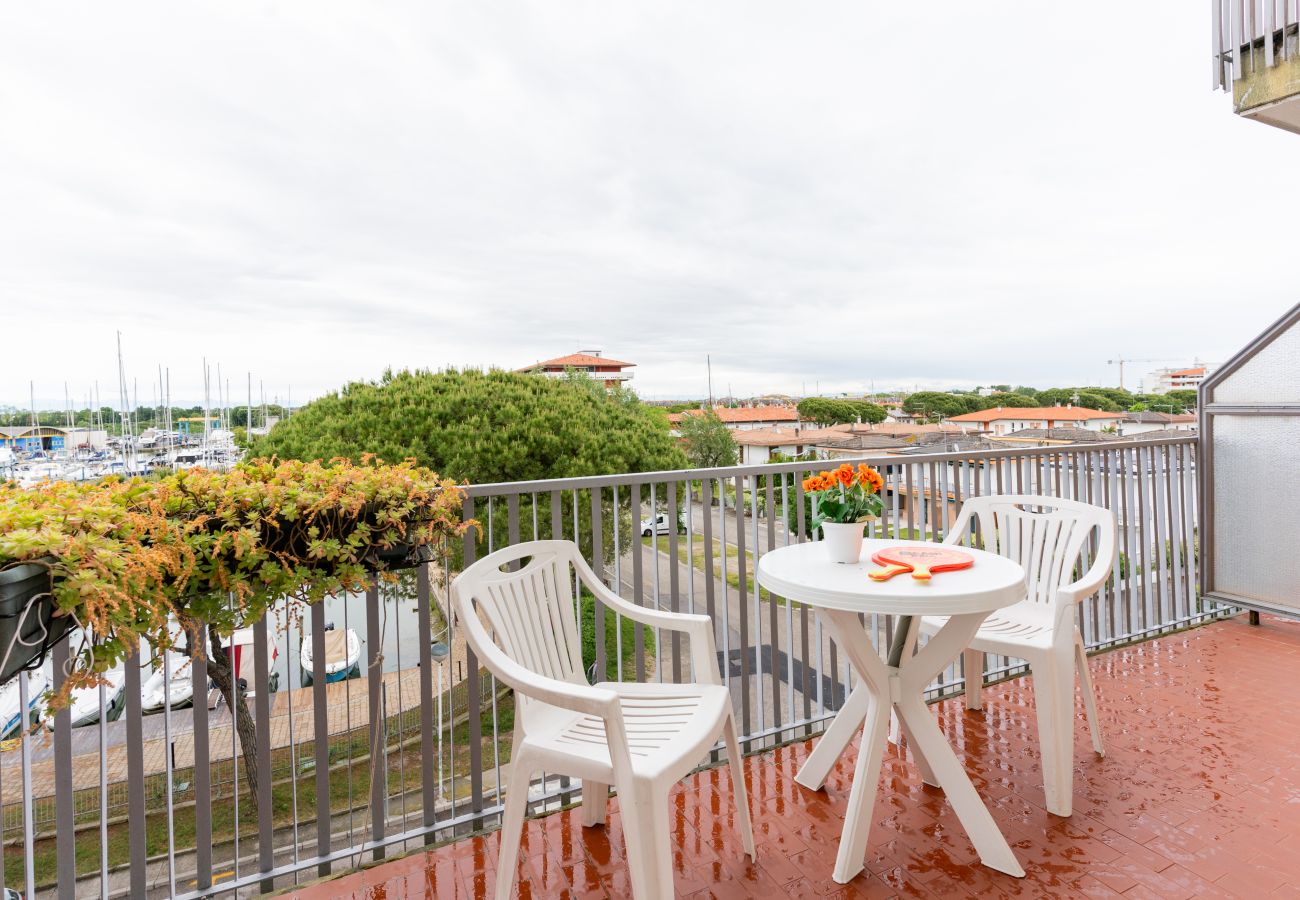 Appartamento a Porto Santa Margherita - CARAVELLA 2- Apt con 1 camera da letto con letto a castello +Balcone Appartamento a Porto Santa Margherita - CARAVELLA 2- Apt con 1 camera da letto con letto a castello +Balcone