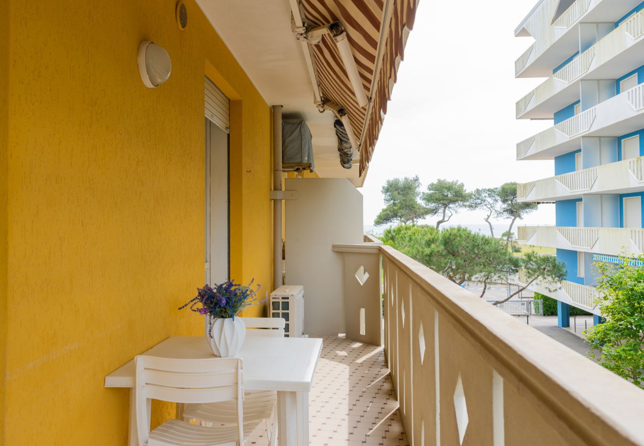 Ferienwohnung in Porto Santa Margherita - LA ZATTERA - Whg. auf eine ETG + Balkon und 1 Schlafzimmer Ferienwohnung in Porto Santa Margherita - LA ZATTERA - Whg. auf eine ETG + Balkon und 1 Schlafzimmer