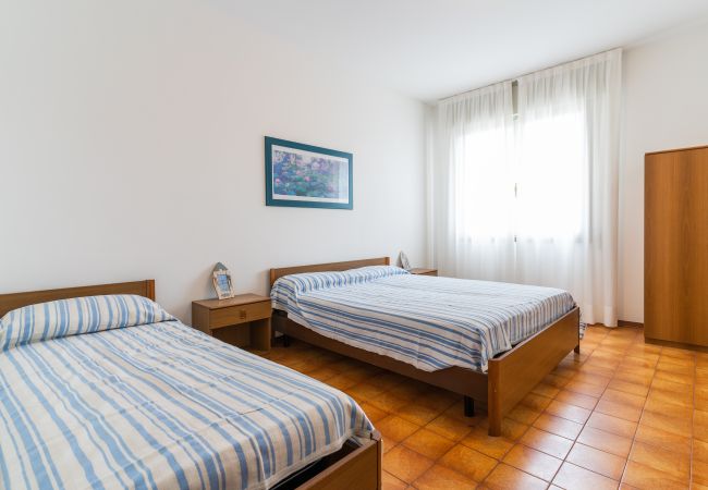 Ferienwohnung in Porto Santa Margherita - ACAPULCO - Whg. auf eine ETG mit Balkon und 1 Schlafzimmer Ferienwohnung in Porto Santa Margherita - ACAPULCO - Whg. auf eine ETG mit Balkon und 1 Schlafzimmer