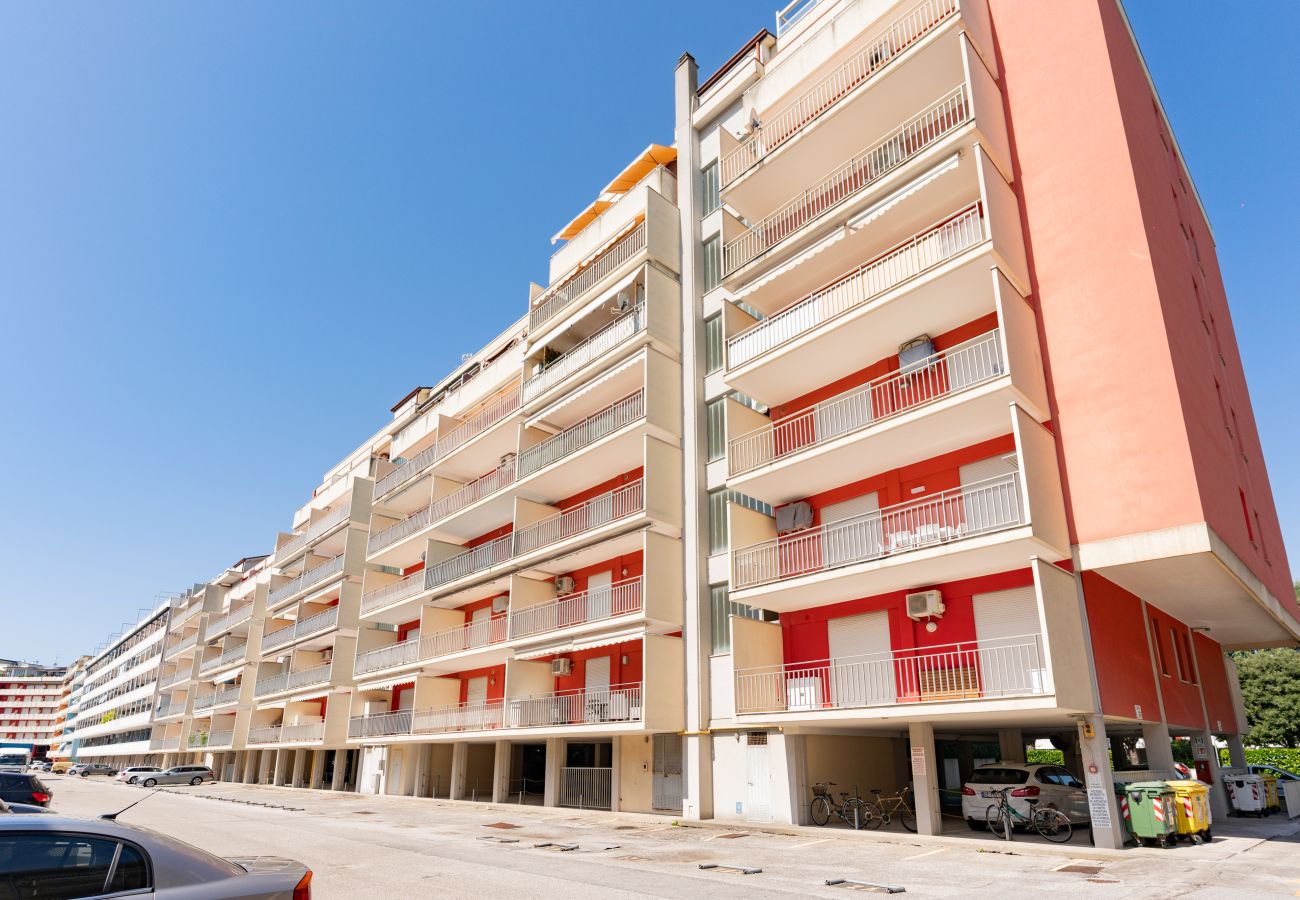 Ferienwohnung in Porto Santa Margherita - ACAPULCO - Whg. auf eine ETG mit Balkon und 1 Schlafzimmer Ferienwohnung in Porto Santa Margherita - ACAPULCO - Whg. auf eine ETG mit Balkon und 1 Schlafzimmer