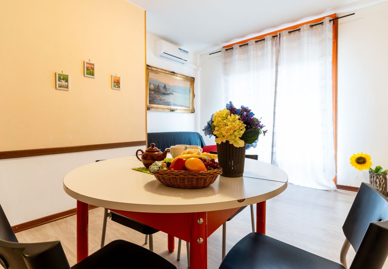 Ferienwohnung in Porto Santa Margherita - ASTRO - Whg. auf eine ETG mit Balkon und 1 Schlafzimmer Ferienwohnung in Porto Santa Margherita - ASTRO - Whg. auf eine ETG mit Balkon und 1 Schlafzimmer