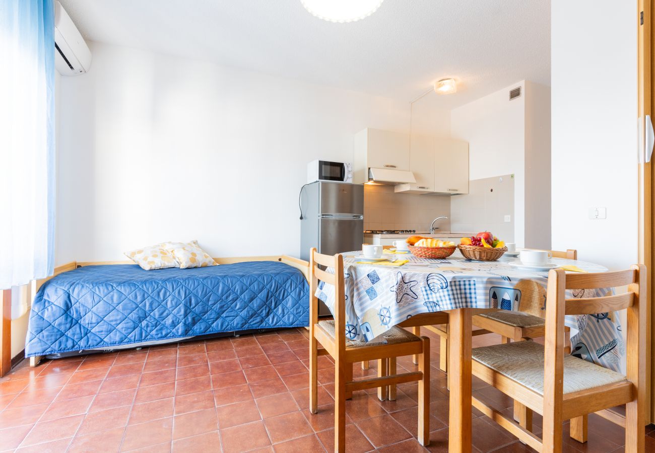 Studio in Porto Santa Margherita - HOLIDAY - Studio mit Balkon Studio in Porto Santa Margherita - HOLIDAY - Studio mit Balkon