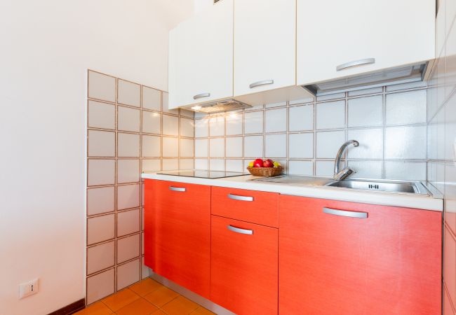Ferienwohnung in Porto Santa Margherita - HOLIDAY - Whg. auf eine ETG + Balkon und 1 Schlafzimmer Ferienwohnung in Porto Santa Margherita - HOLIDAY - Whg. auf eine ETG + Balkon und 1 Schlafzimmer