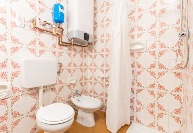 Ferienwohnung in Porto Santa Margherita - HOLIDAY - Whg. auf eine ETG + Balkon und 1 Schlafzimmer Ferienwohnung in Porto Santa Margherita - HOLIDAY - Whg. auf eine ETG + Balkon und 1 Schlafzimmer