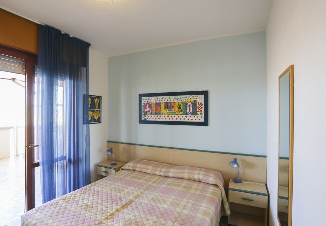 Ferienwohnung in Porto Santa Margherita - HOLIDAY - Whg. auf eine ETG + Balkon und 2 Schlafzimmer Ferienwohnung in Porto Santa Margherita - HOLIDAY - Whg. auf eine ETG + Balkon und 2 Schlafzimmer