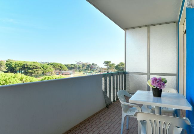 Ferienwohnung in Porto Santa Margherita - MARCO POLO - Wohnung auf eine Etg mit Balkon und 1 Schlafzimmer Ferienwohnung in Porto Santa Margherita - MARCO POLO - Wohnung auf eine Etg mit Balkon und 1 Schlafzimmer