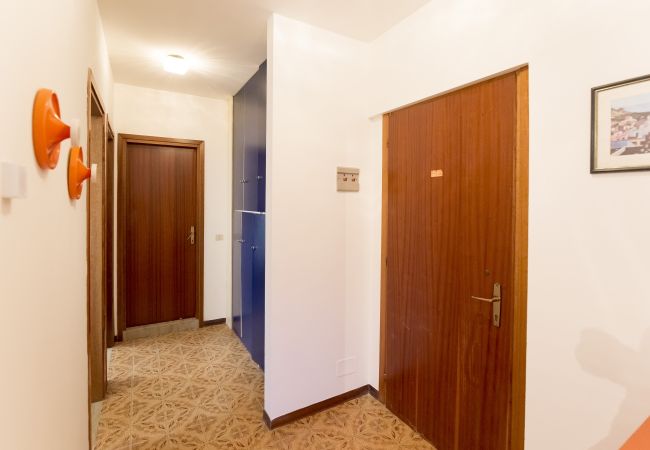 Ferienwohnung in Porto Santa Margherita - MARCO POLO - Wohnung auf eine Etg mit Balkon und 2 Schlafzimmer Ferienwohnung in Porto Santa Margherita - MARCO POLO - Wohnung auf eine Etg mit Balkon und 2 Schlafzimmer