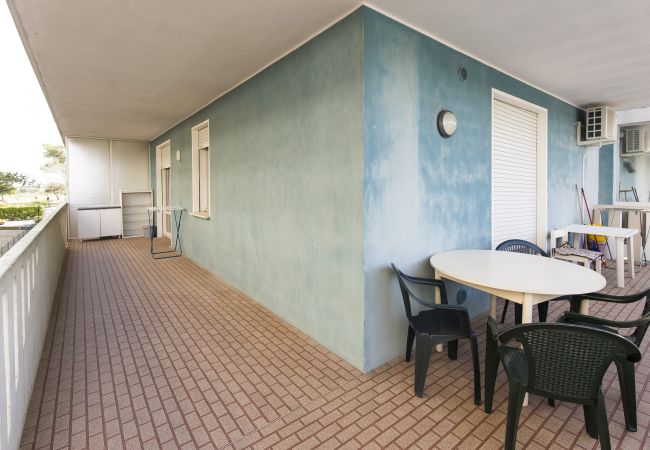 Ferienwohnung in Porto Santa Margherita - MARCO POLO - Wohnung auf eine Etg mit Balkon und 2 Schlafzimmer Ferienwohnung in Porto Santa Margherita - MARCO POLO - Wohnung auf eine Etg mit Balkon und 2 Schlafzimmer
