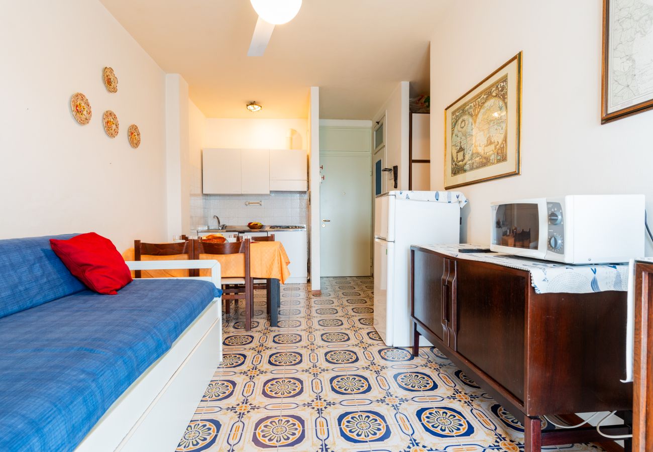 Ferienwohnung in Porto Santa Margherita - PORTESIN - Wohnung auf eine Etg mit Balkon und 1 Schlafzimmer(4pax) Ferienwohnung in Porto Santa Margherita - PORTESIN - Wohnung auf eine Etg mit Balkon und 1 Schlafzimmer(4pax)