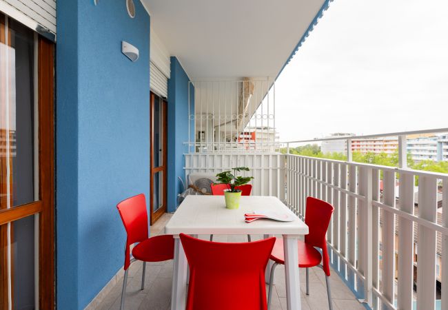 Ferienwohnung in Porto Santa Margherita - HOLIDAY - Whg. auf eine ETG (renoviert) + Balkon und 1 Schlafzimmer Ferienwohnung in Porto Santa Margherita - HOLIDAY - Whg. auf eine ETG (renoviert) + Balkon und 1 Schlafzimmer
