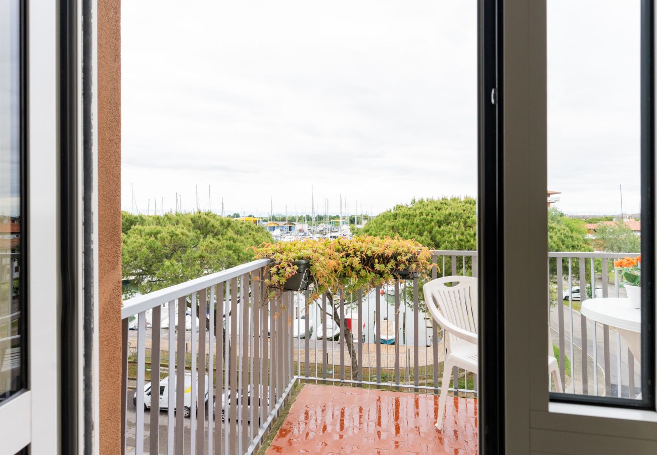 Ferienwohnung in Porto Santa Margherita - CARAVELLA 2  - Wohnung mit Balkon und 1 Schlafzimmer mit Stockbett Ferienwohnung in Porto Santa Margherita - CARAVELLA 2  - Wohnung mit Balkon und 1 Schlafzimmer mit Stockbett