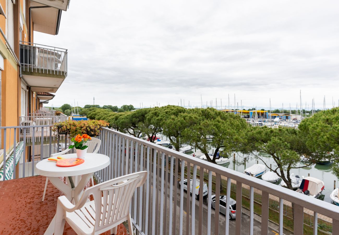 Ferienwohnung in Porto Santa Margherita - CARAVELLA 2  - Wohnung mit Balkon und 1 Schlafzimmer mit Stockbett Ferienwohnung in Porto Santa Margherita - CARAVELLA 2  - Wohnung mit Balkon und 1 Schlafzimmer mit Stockbett