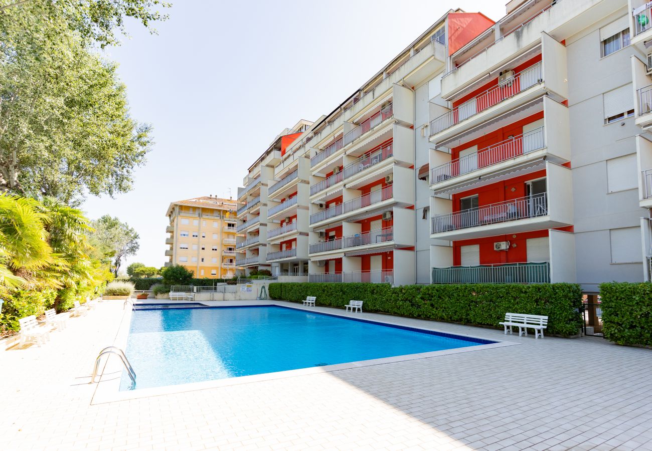 Apartment in Porto Santa Margherita - ACAPULCO - One-bedroom apt on a floor with balcony