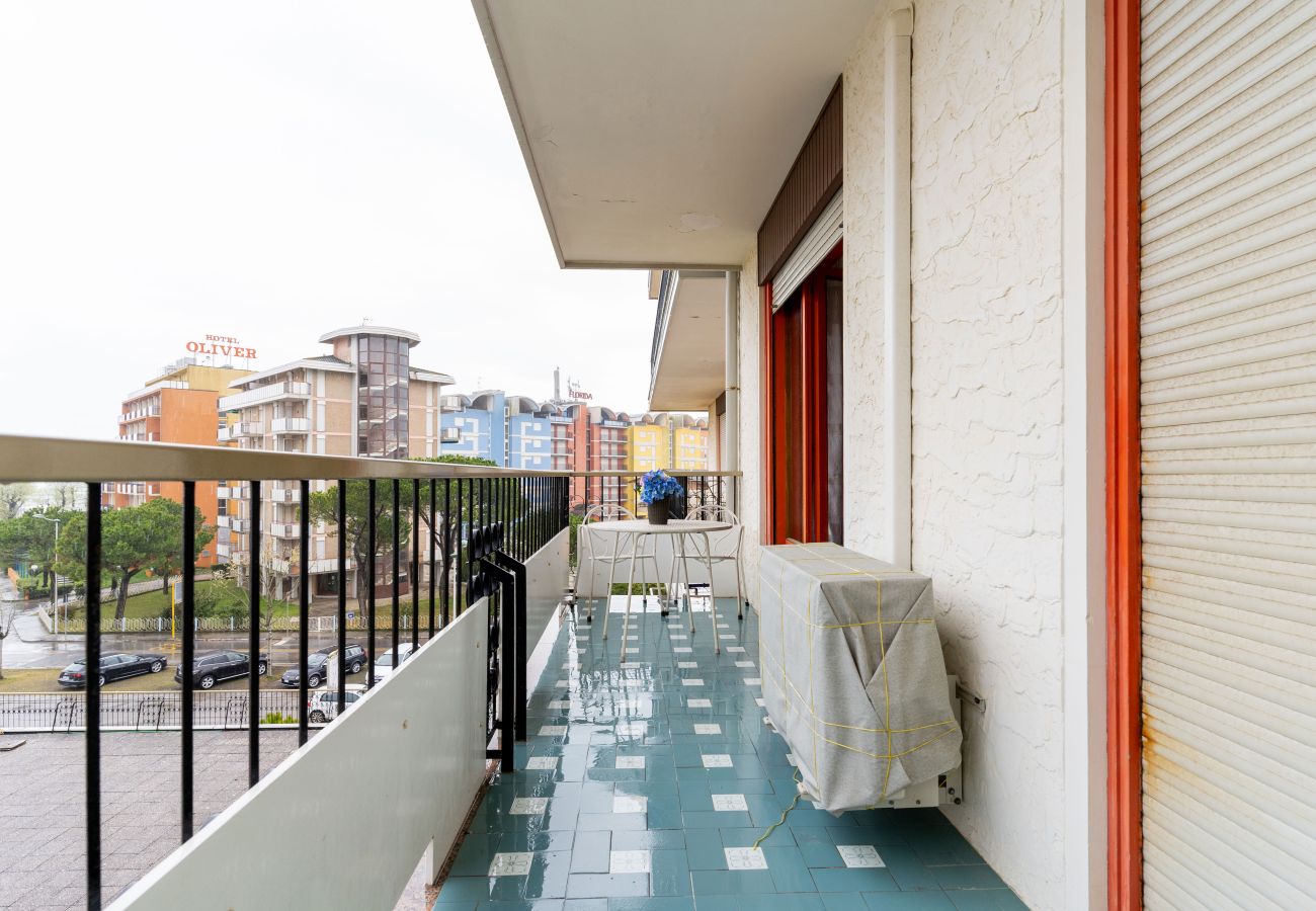 Apartment in Porto Santa Margherita - ASTRO - One-bedroom apt on a floor with balcony Apartment in Porto Santa Margherita - ASTRO - One-bedroom apt on a floor with balcony