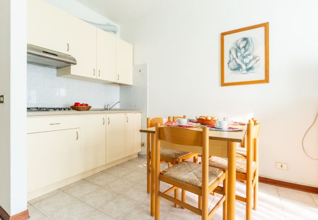Apartment in Porto Santa Margherita - BORA - One-bedroom apt on a floor with balcony Apartment in Porto Santa Margherita - BORA - One-bedroom apt on a floor with balcony