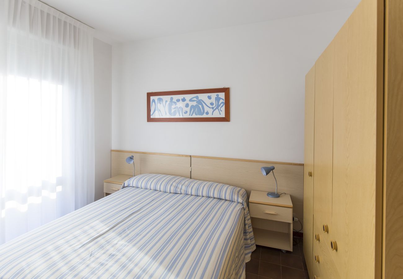 Apartment in Porto Santa Margherita - BORA - two-bedroom apt. on a floor with balcony Apartment in Porto Santa Margherita - BORA - two-bedroom apt. on a floor with balcony