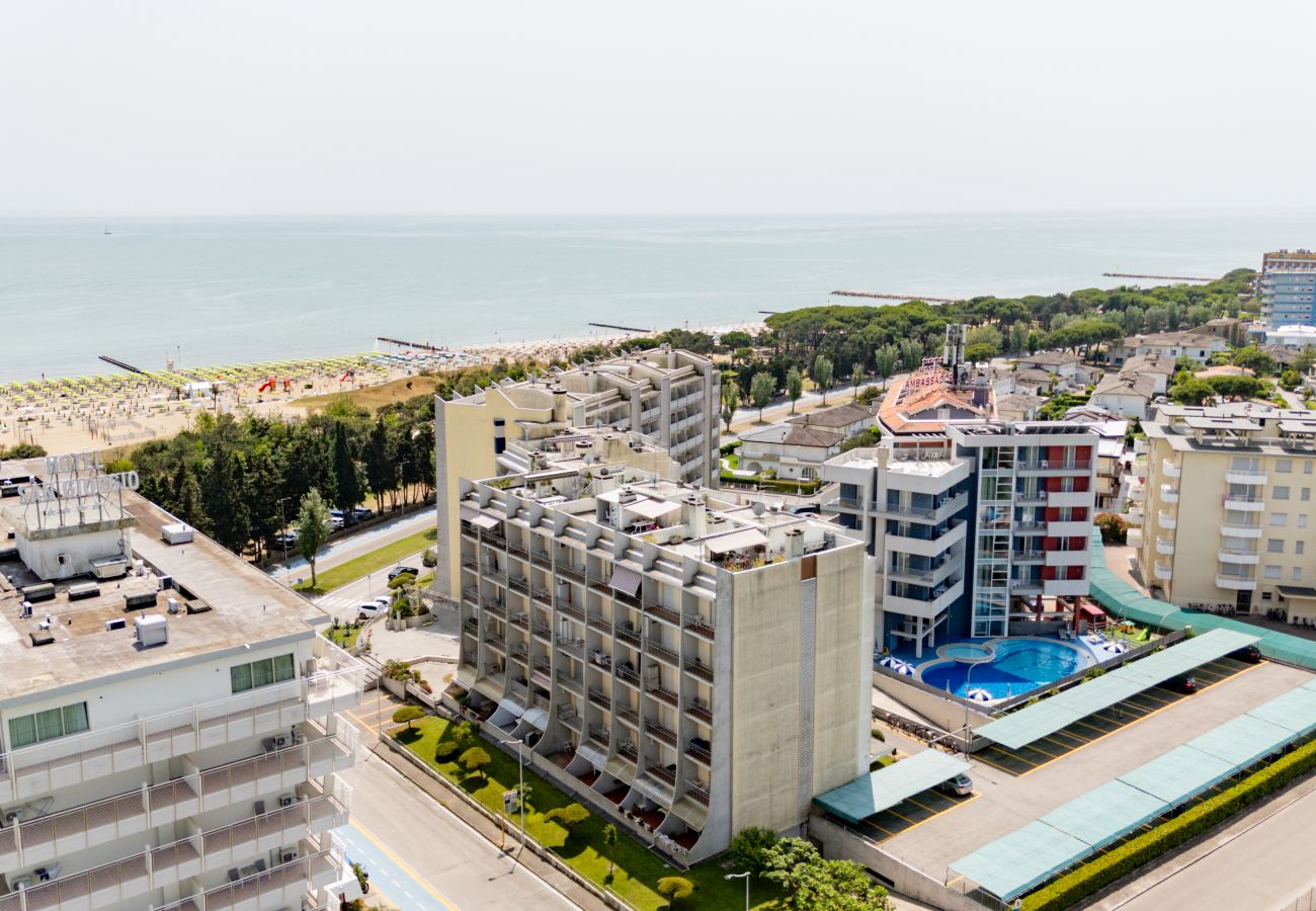 Apartment in Porto Santa Margherita - BORA - two-bedroom apt. on a floor with balcony Apartment in Porto Santa Margherita - BORA - two-bedroom apt. on a floor with balcony