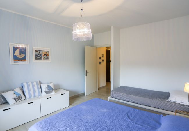 Apartment in Porto Santa Margherita - GARDEN - One-bedroom apt. on a floor with balcony Apartment in Porto Santa Margherita - GARDEN - One-bedroom apt. on a floor with balcony