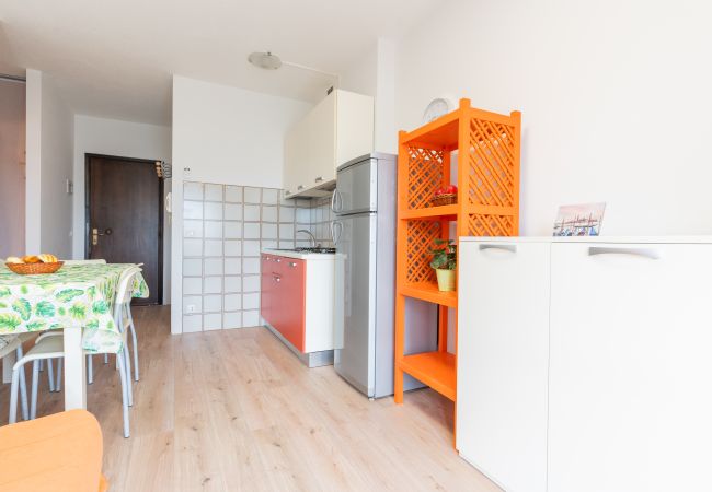 Apartment in Porto Santa Margherita - HOLIDAY - One-bedroom apt. on a floor with balcony Apartment in Porto Santa Margherita - HOLIDAY - One-bedroom apt. on a floor with balcony