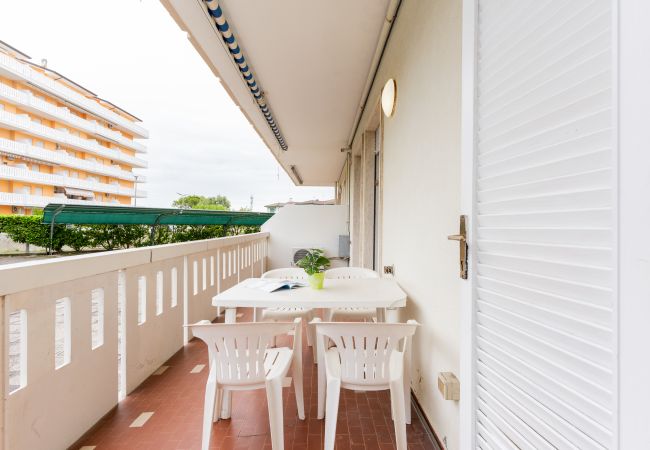 Apartment in Porto Santa Margherita - PORTESIN - Two-bedroom apartment with balcony Apartment in Porto Santa Margherita - PORTESIN - Two-bedroom apartment with balcony