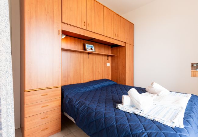 Apartment in Porto Santa Margherita - MIRAMARE 4 - One-bedroom apartment with balcony Apartment in Porto Santa Margherita - MIRAMARE 4 - One-bedroom apartment with balcony